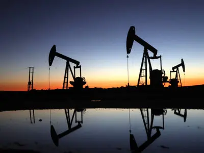 کاهش قیمت نفت در پی گزارش پیشرفت در مذاکرات ایران و آمریکا