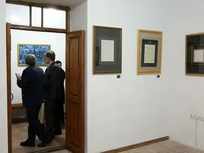 نمایشگاه آثار برگزیده خوشنویسی و نقاشی‌خط تا 28 خرداد ادامه دارد