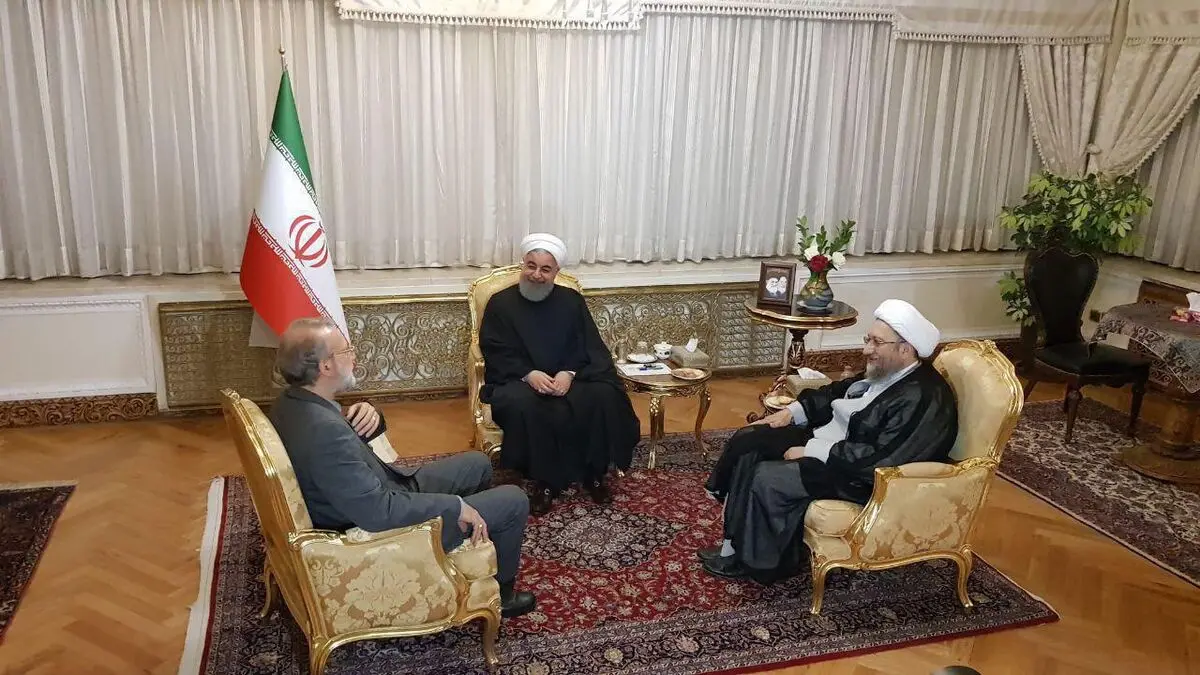 آغاز سومین نشست سران ۳ قوه به میزبانی روحانی