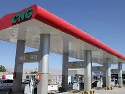 عرضه سی‌ان‌جی رایگان به زائران اربعین در مرز خسروی