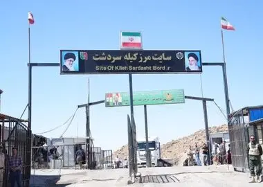 خدمات مرز کیله سردشت افزایش یافت/ از افزایش ساعات کاری تا کاپوتاژ خودروهای مسافری