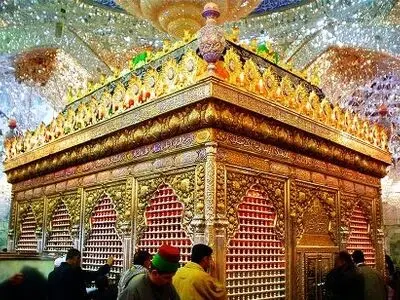 اتمام ساخت دو نیم ضریح جدید مقام حضرت عباس (ع) 