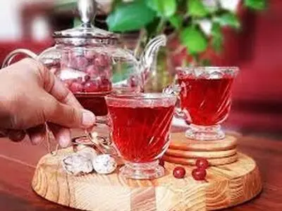 ایده‌ای متفاوت و جدید برای سرو چای در مهمانی‌ها+ فیلم