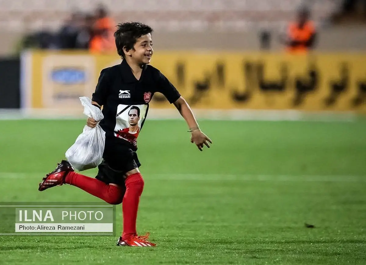 پرسپولیسیها هانی را به استادیوم نمیبرند