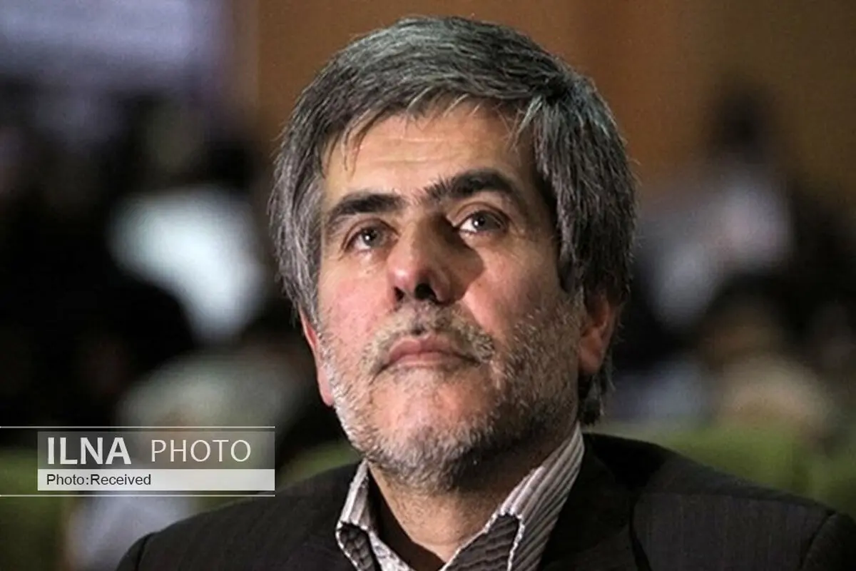 در انتخابات ریاست مجلس به نفع هیچ‌کس کنار نمی‌روم/ با من تماس گرفتند و کمیسیون تعارف کردند/ سرنوشت مجلس باید در صحن رقم بخورد نه خارج از آن/ رد خبر تشکیل فراکسیون «احمدی‌نژادی‌ها»