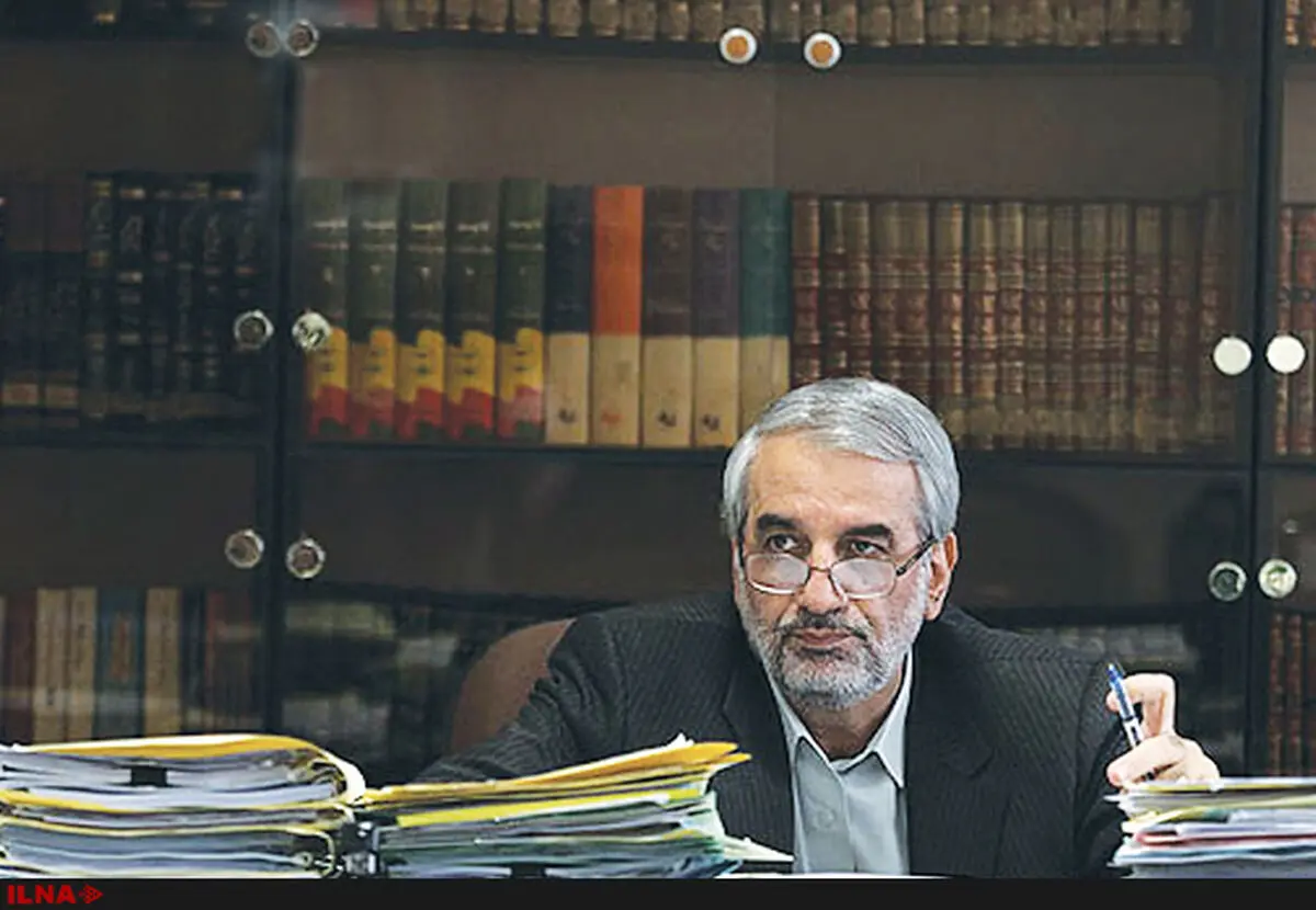 مردم گران‌فروشی را به سامانه ۱۳۵ اعلام کنند/ آخرین وضعیت خودروهای لوکس قاچاق 