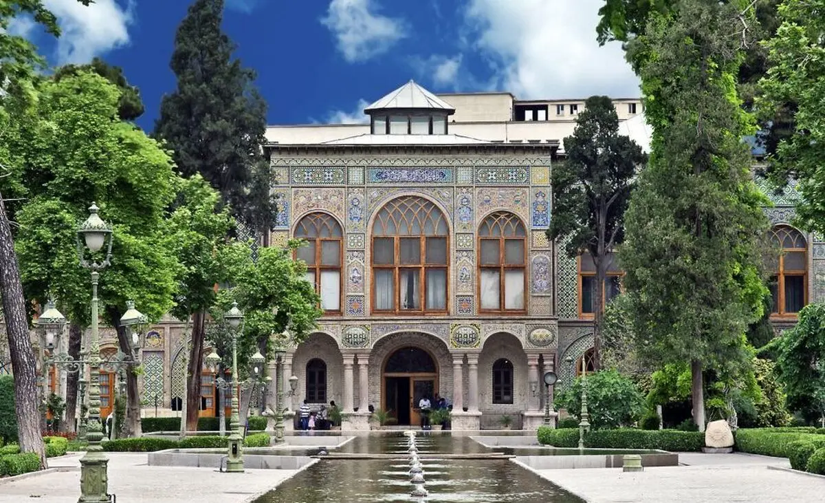بلیت سینمای تهران ۱۴مهرماه نیم‌بها می‌شود/راه‌اندازی قطار گردشگری در قلب تهران