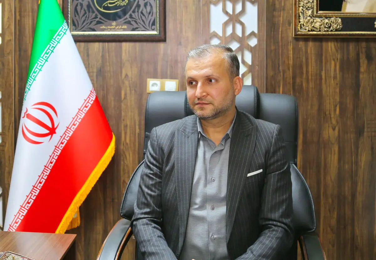 خط کشی ۱۲۰ هزارمتر مربع از معابر شهر صدرا 
