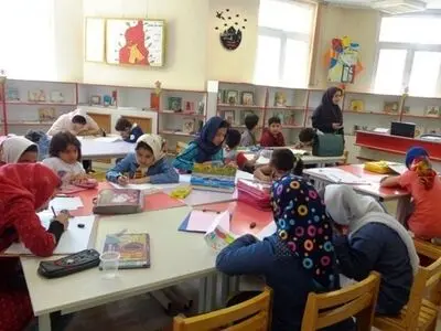 اعضای کانون پرورش فکری سمنان در هشتمین دوسالانه‌ هنرهای تجسمی «آفرینش» خوش درخشیدند