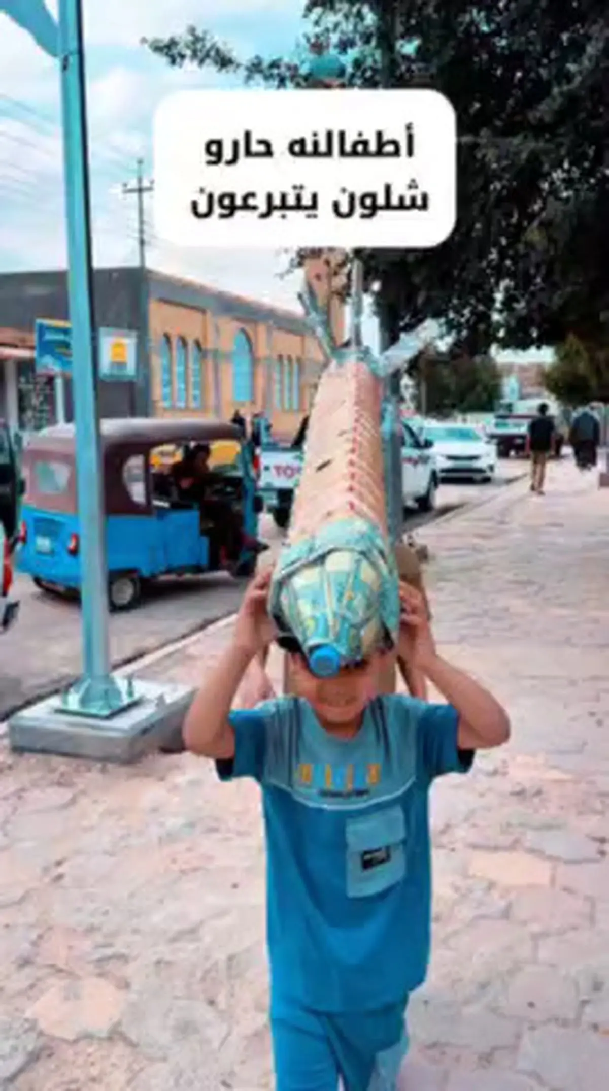 کودکان پول های خود را به شکل موشک در آوردند؛ و آنها را برای مبارزه بر علیه ظلم، به ایران هدیه کردند + فیلم