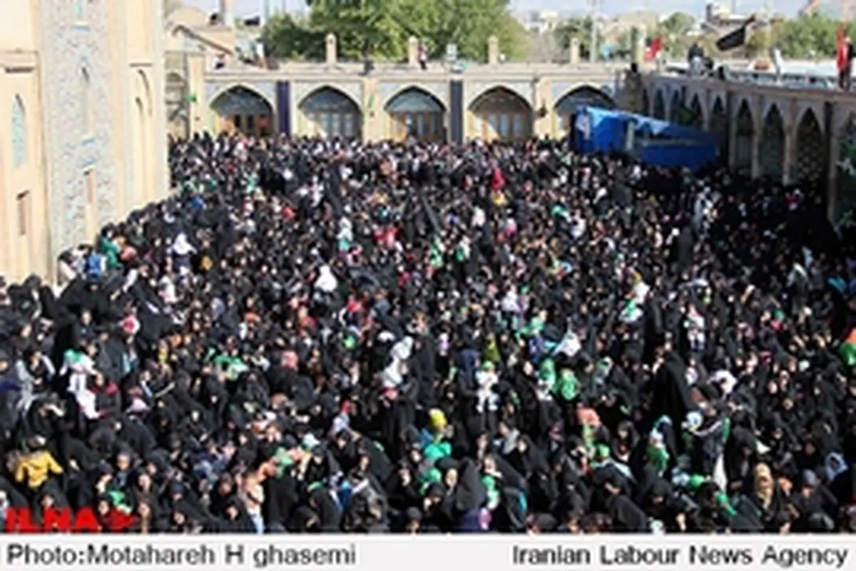 همایش شیرخوارگان تجلی شور حسینی است