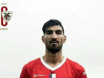 مغانلو در ترکیب سانتاکلارا مقابل موریرنزه