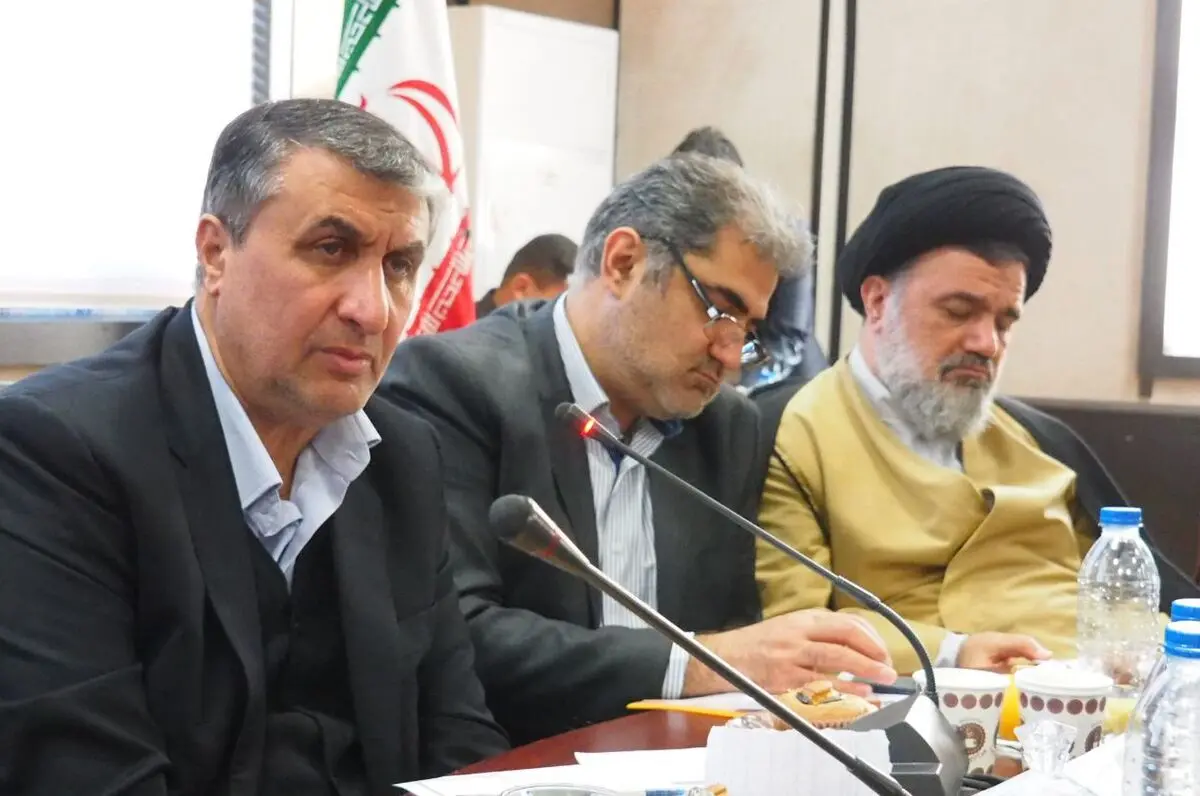 ضرورت گسترش و توسعه فرصت های شغلی در حوزه خدمات/نیروی کار باید با جدیت و غیرت کار کند