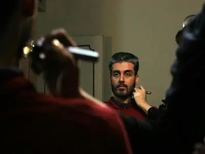 «عاشقانه‌های فریدون» را فیزیکال عروسکی ببینید