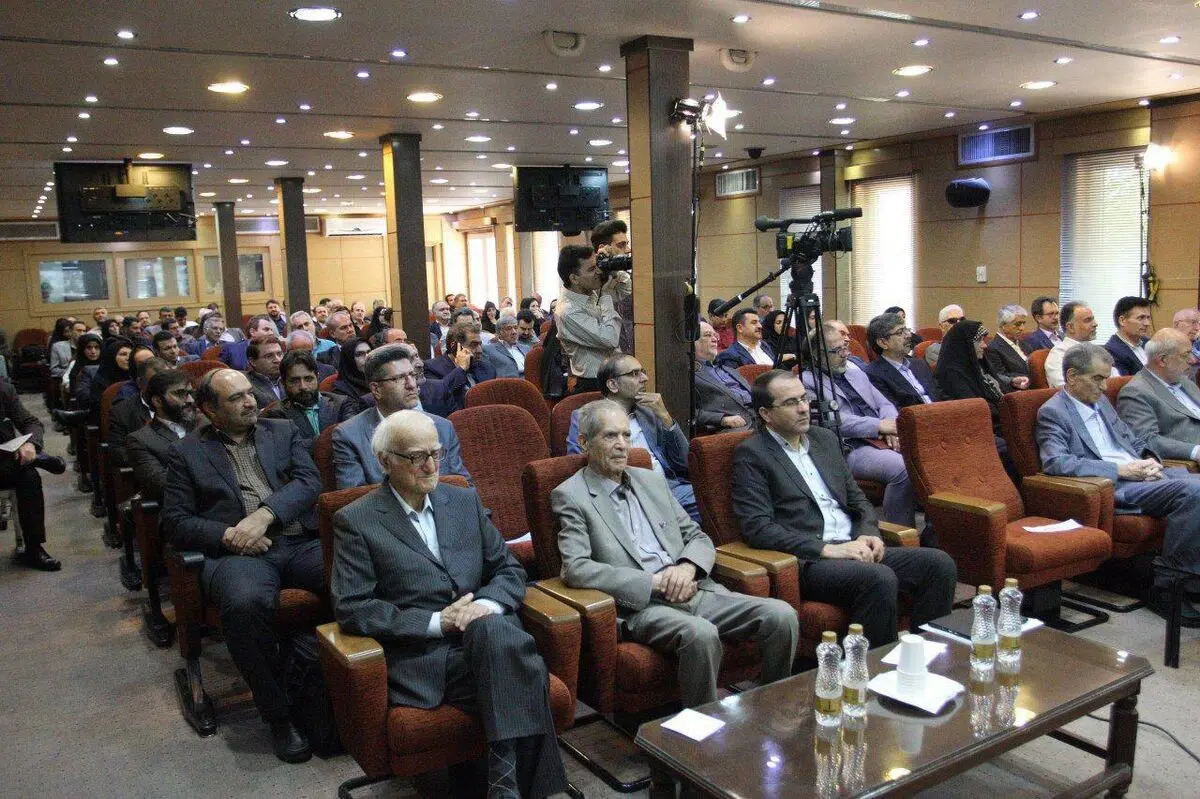 مراسم پنجاهمین سالگرد تاسیس مرکز آموزش مدیریت دولتی برگزار شد