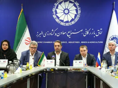 برگزاری نشست های حضوری با هیات های تجاری زمینه ساز تعامل شرکای تجاری با یگدیگر است