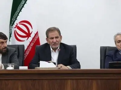 جهانغیری یؤکد على تعزیز الصادرات للدفع بعجلة الاقتصاد نحو الامام 