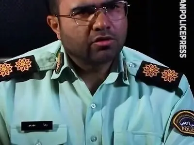 پشیمانی و اشتباه کردم بعد از دستگیری متهم جوانی که در سرقتی خشن در جنوب پایتخت، لاله گوش زنی که بچه در بغل داشت را برای سرقت گوشواره او پاره کرده بود + فیلم