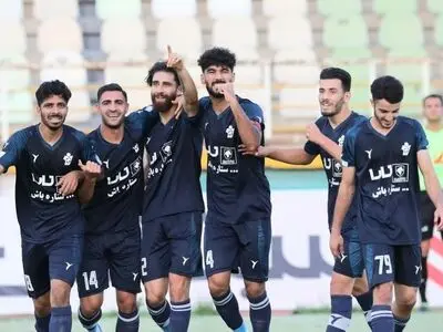 پیکان موتور گلزنی لیگ برتر را روشن کرد/ اولین گل فصل بیست و دوم توسط مدافع