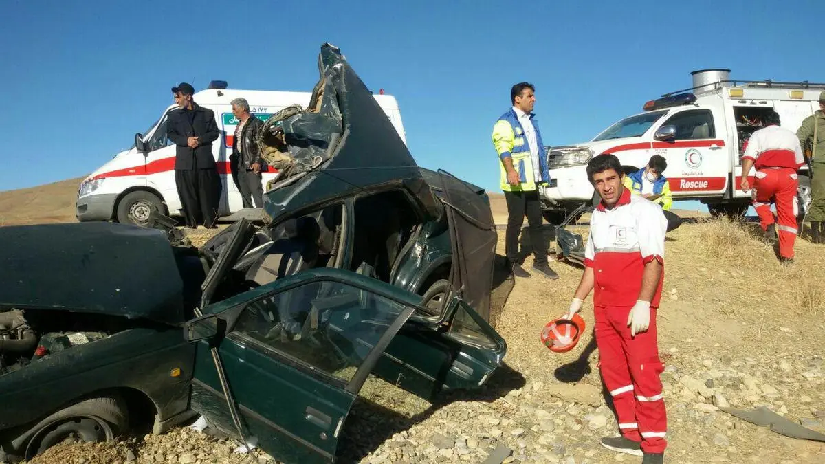 تصادف مرگبار پژو با کامیون/ تمامی ۶ سرنشین پژو در دم جان باختند