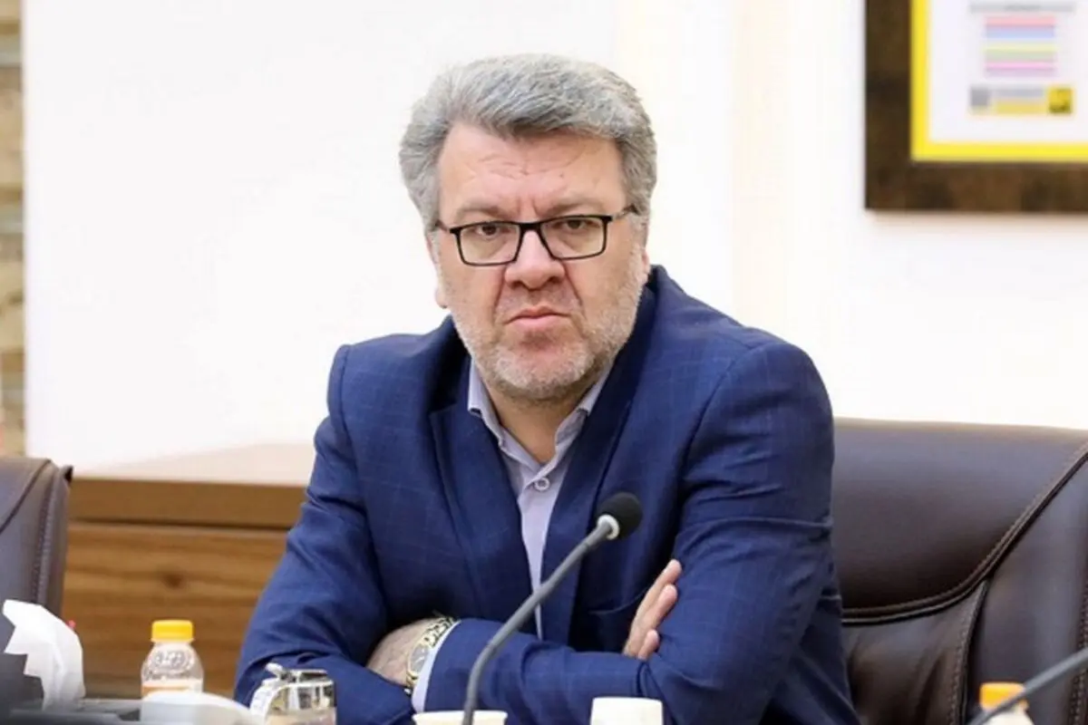 انتقاد از پیشنهاد کاهش سنوات ارفاقی «راهبران مترو»