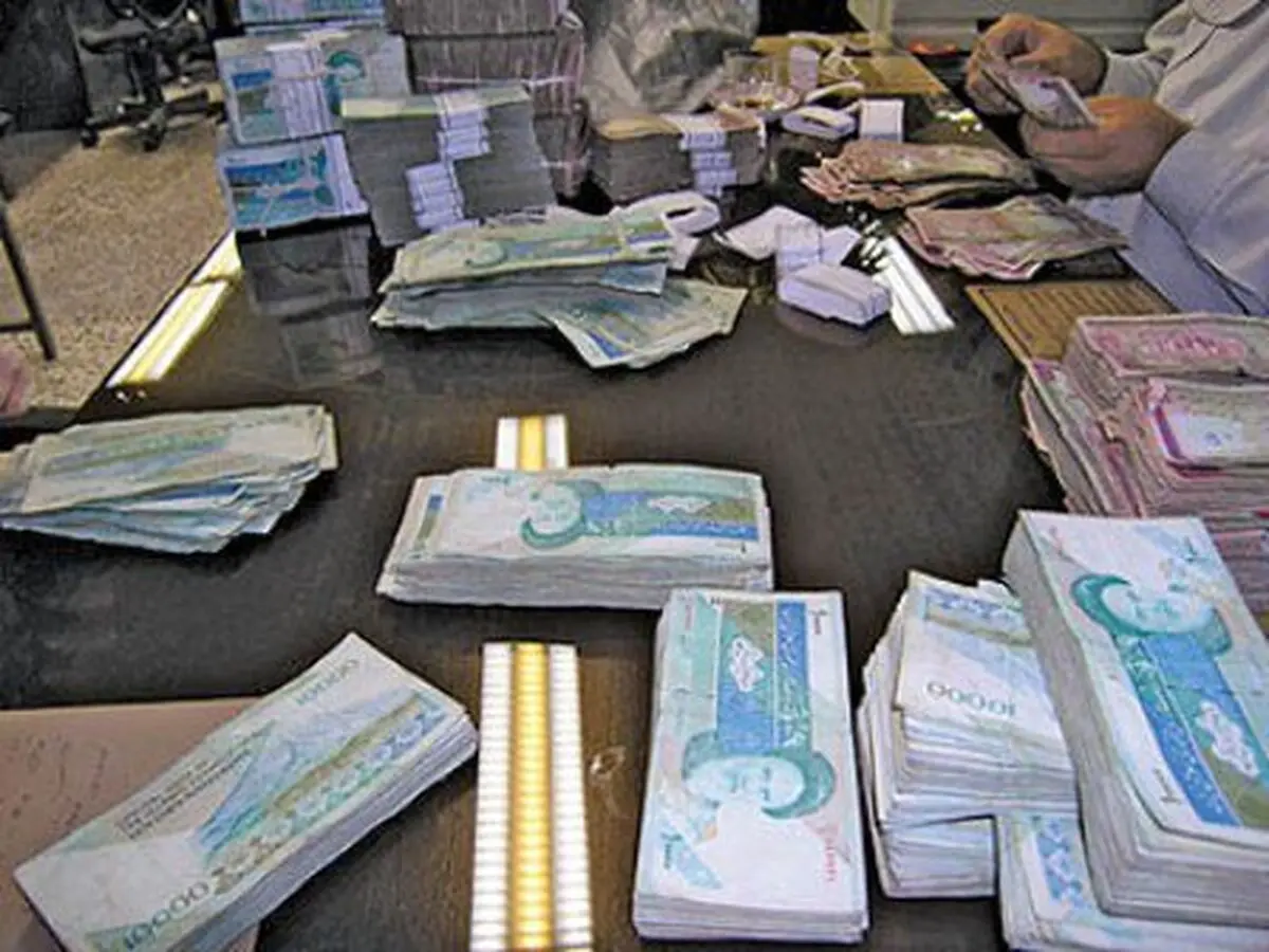 جبران خسارت ۴۰ هزار میلیاردی موسسات مالی غیرمجاز با پرداخت ۵۰۰ هزار تومان از جیب هر ایرانی