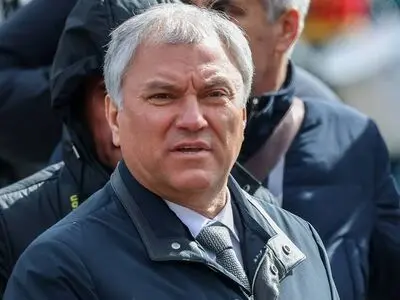 Russia's State Duma Speaker arrives in Tehran