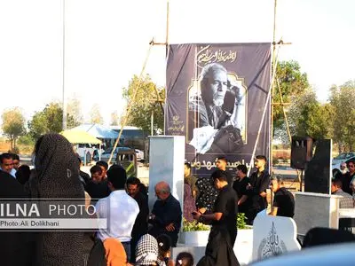 مراسم خاکسپاری ابراهیم شهدوستی خالق ترانه «آی سیاه زنگی» برگزار شد