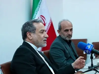 دیدار رئیس سازمان صدا و سیما با وزیر امور خارجه