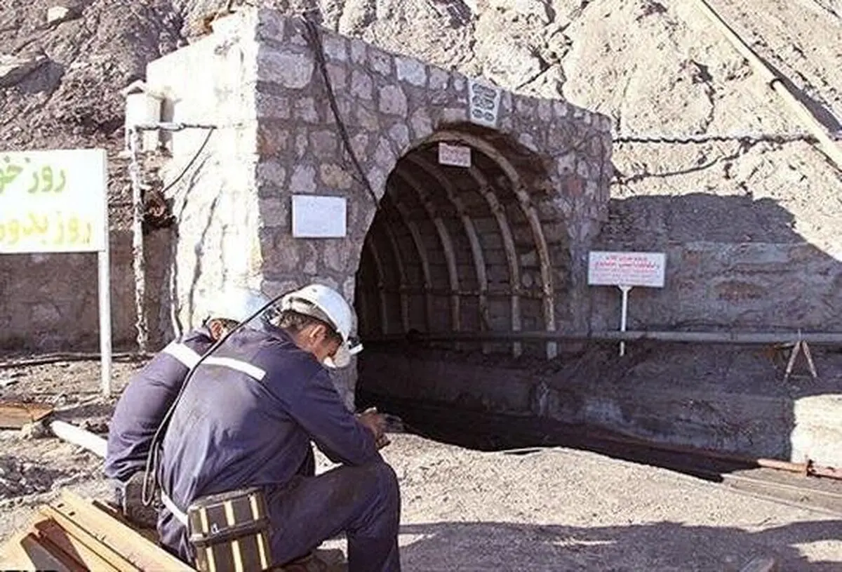 152 واحد معدنی استان سمنان تعطیل است