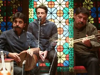 گزارش روز نخست کنسرت‌های  «برخط ماه و نوا»
