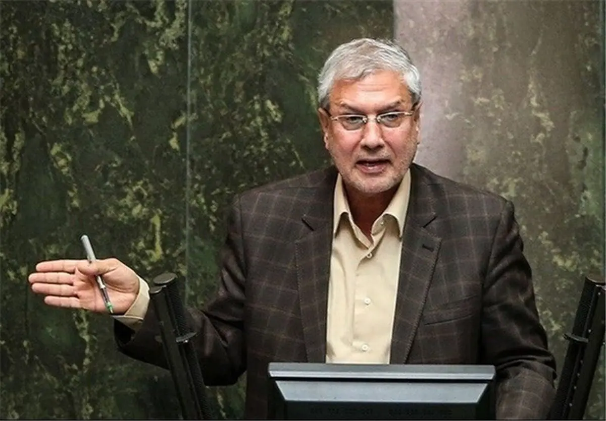  پورابراهیمی به من می‌گفت چرا آدم تاجگردون را در پاسارگاد گذاشتی/ روز قیامت پاسخ‌گو باشید