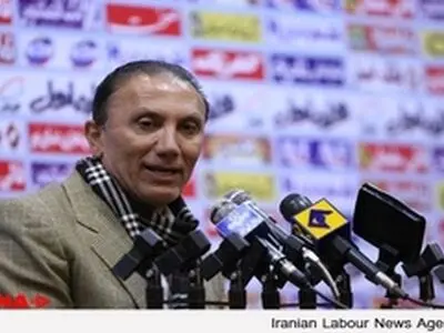 درخشان: دادکان، فائقی و مهرعلیزاده می‌توانند وزیر ورزش شوند