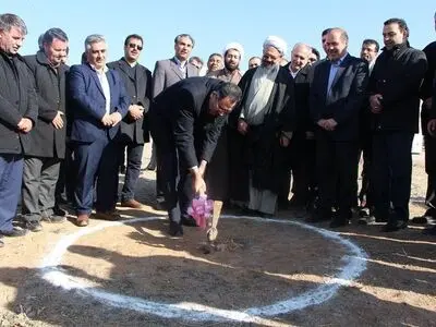 کلنگ زنی  بزرگترین آموزشگاه بهورزی آذربایجان شرقی در اهر 