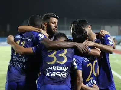 ساپینتو، تغییر سیستم و کامبک برای شکار قو