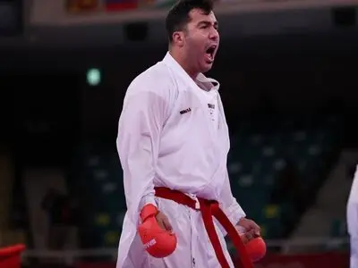 کاریکاتور: خشم سعودی‌ها از داور دیدار فینال سجاد گنج زاده در المپیک توکیو