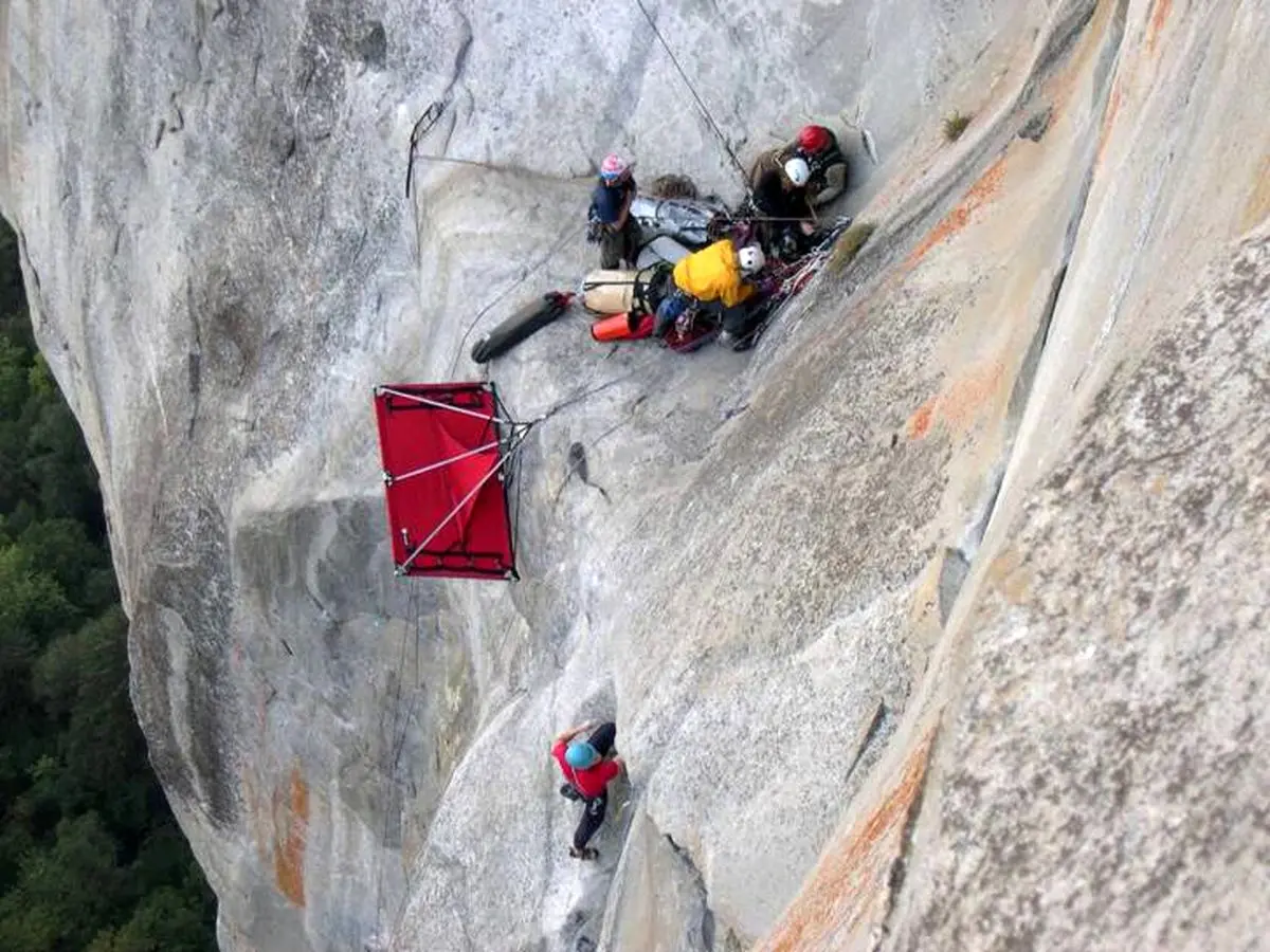 بهنام خلجی در رقابت های پارا سنگ‌ نوردی قهرمان شد
