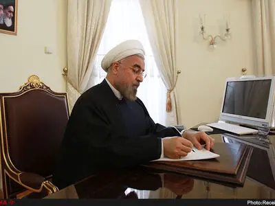 پیام تسلیت رئیس‌جمهور در پی درگذشت والده وزیر بهداشت