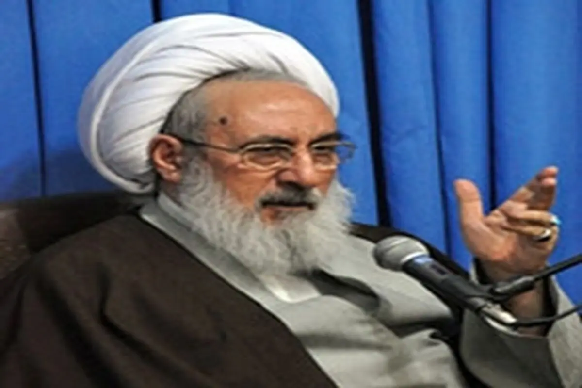 نماینده ولی فقیه در آذربایجان شرقی قهرمانی تراکتورسازی را تبریک گفت
