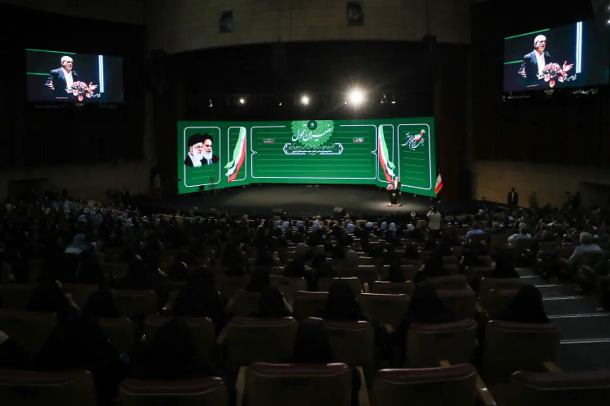 پیشرفت آینده کشور، در گرو عملکرد مسئولانه، بالنده و پویای امروز نظام آموزشی است