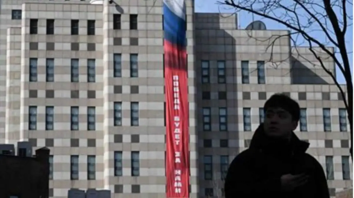 اعتراض کره‌جنوبی به نصب بنر جنجالی روسیه در سئول