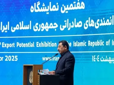 وزیر الصناعة: صادرات إیران غیر النفطیة بلغت 57.8 ملیار دولار رغم الحظر