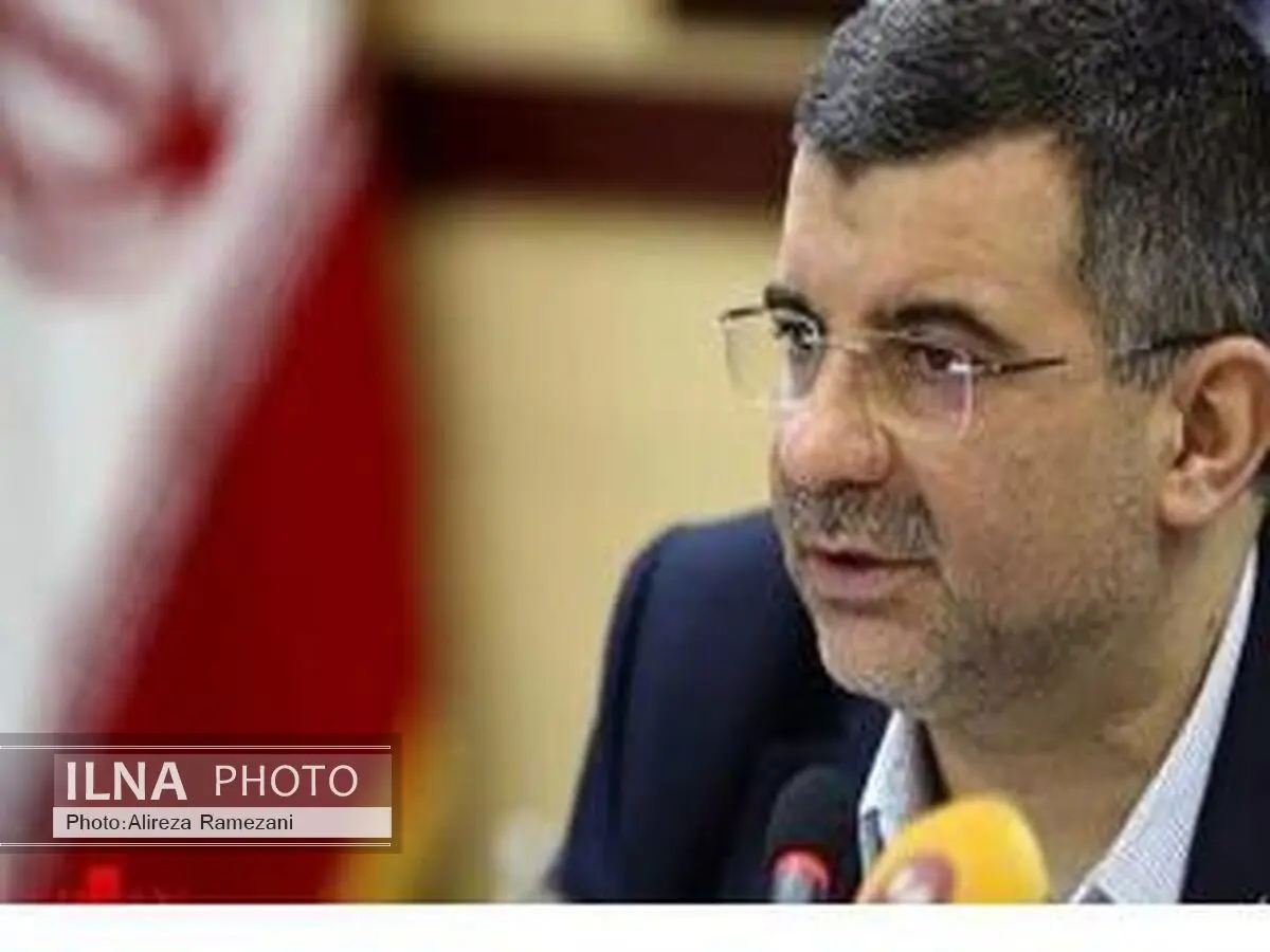 جراحی بعدی کیارستمی به دلیل عارضه جراحی اول بود/ مخالفت وزیر بهداشت با سفر وی به فرانسه