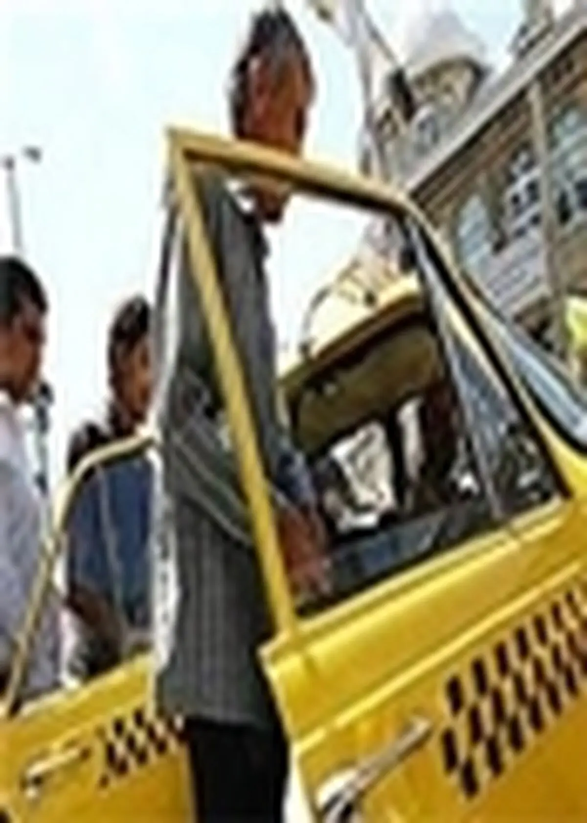 تاکسی های ساری به دستگاه کارت الکترونیک شهروندی مجهز می شوند