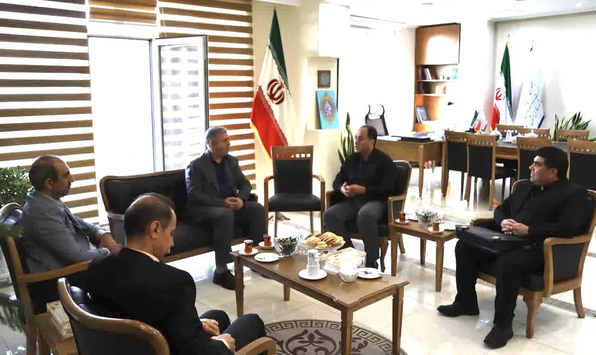 تأکید مدیران راه و شهرسازی و ثبت اسناد البرز بر تسهیل امور مشترک