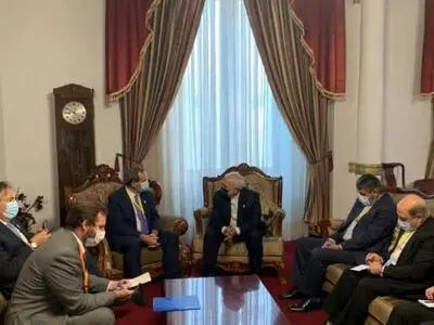 ظریف با وزیر امور خارجه شیلی دیدار کرد