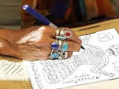 دختر جوان: رمال تهدید کرد با اجنه آزارتان می‌دهم