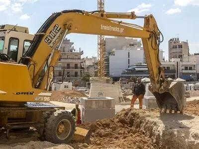 اعتصاب کارگران ابرپروژه «الینیکون» پس از ریزش داربست در یونان