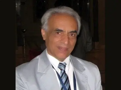 ایران برای رسیدن به توسعه امثال «علی‌اصغر کاظمی» را کم دارد/ مردی که جلوی هیچ وزیر و مافوقی سر خم نمی‌کرد/ استاد ما تلفیقی از انضباط و اقتدار نظامی همراه با دانش، مهربانی و صلح‌طلبی بود