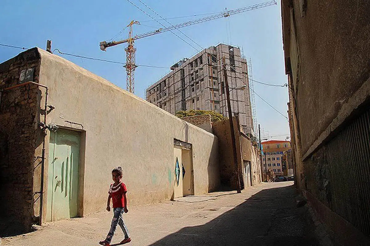 بازآفرینی بافت ناکارآمد شهری، تحقق عدالت و کاهش آسیب های اجتماعی